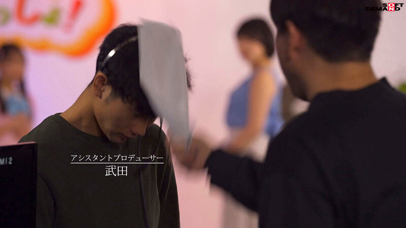 「宮沢ちはる・結城りの・春原未来が魅せる芸能人3P中出し作品｜洗脳されたおねえさんたちの禁断プレイ」のサンプル画像11枚目