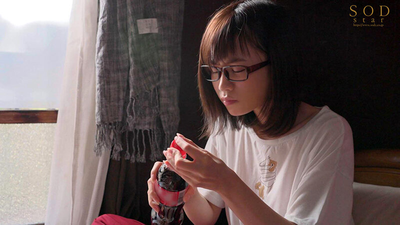 「【天宮花南】隠れ巨乳の姉と禁断の近親相姦！アラサー姉妹の秘密の関係を描いた衝撃作」のサンプル画像4枚目