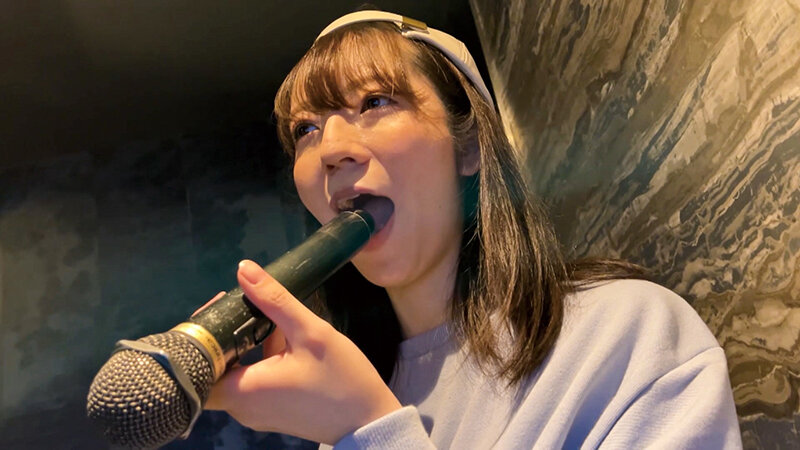 「【素人美少女】美乳ふわふわ娘と3P・4Pカラオケセクパで中出し三昧！色白美少女との過激パーティー」のサンプル画像3枚目