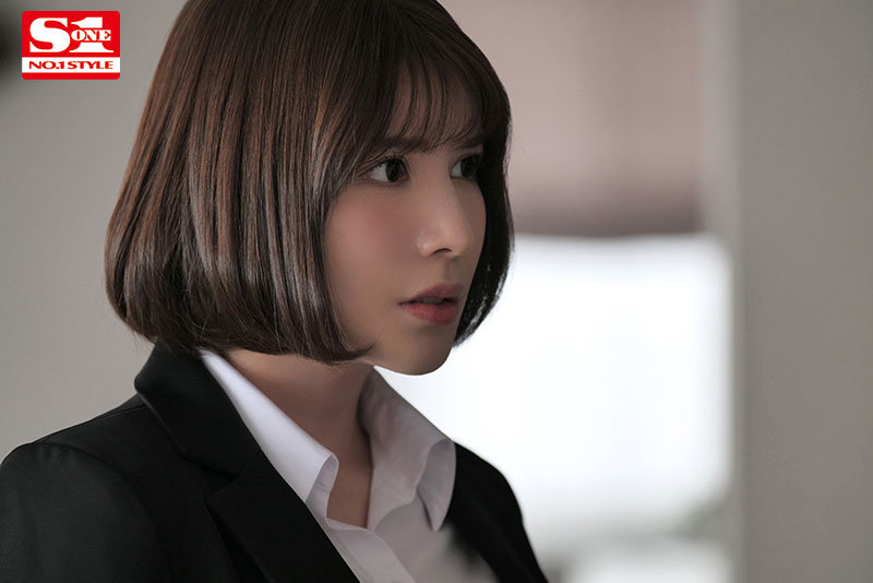 「汐世のJカップ巨乳パイズリが凄い！出張先で上司に寝取られるNTR濃厚セックス」のサンプル画像2枚目