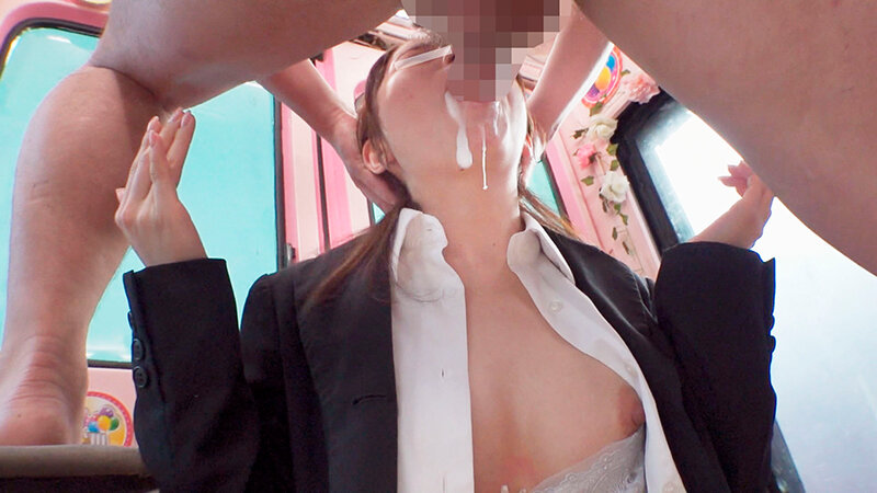 「【素人JD】就活女子大生がフェラ面接でイラマチオ責め！激しい中出しSEXで絶頂」のサンプル画像8枚目